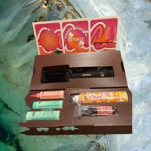 Amika Smooth Talker 2 in 1 Blow Dryer Dry Shampoo Flash Wizard